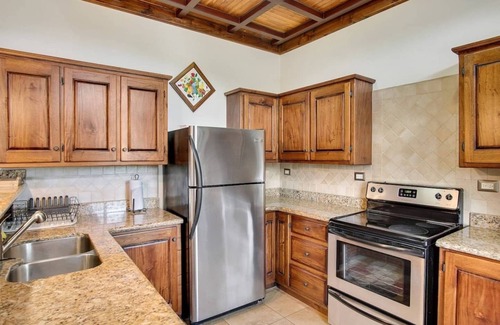 Junquillal Condo | Sea Turtle Villa, 1 bedroom loft w pool near beach