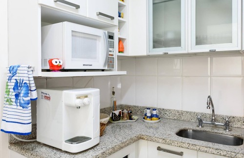 Leblon Apartment | Sea View 1 Minute From Leblon Beach Gu301