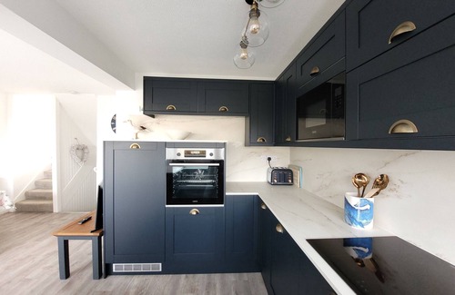 Wittering House | Sea View 3 Bedroom Seaside Property