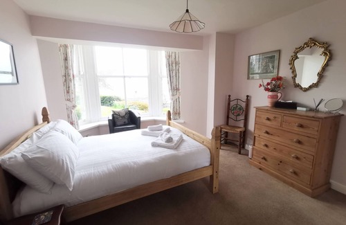 Grange-over-Sands Apartment | Sea view apartment, Grange over Sands