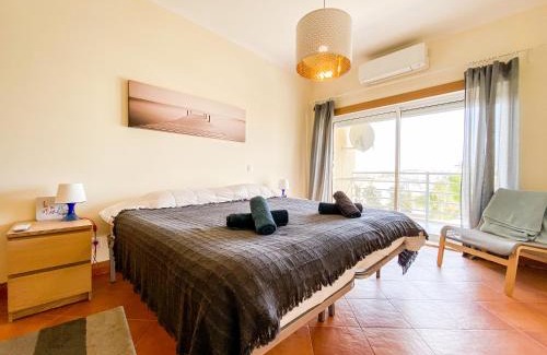 Albardeira Apartment | Sea View Apartment by Beach & Marina #1869