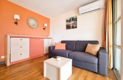 Agay Apartment | Sea view apartment 6 pers near the beaches in Agay