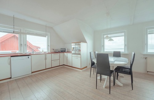 Torshavn Apartment | Sea View Apt/Central/Spacious/Free Parking