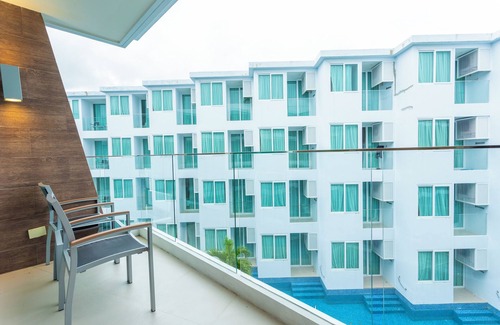 Rawai Condo | Sea View Beach Dinning Beach Front c115