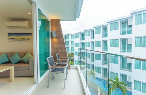 Rawai Condo | Sea View Beach Dinning Beach Front c115