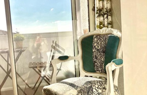 Le Penon Apartment | SEA view from BED 100M Beach, Free Parking, Surf