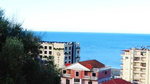 Shkembi i Kavajes Apartment | Sea View Garden Spot
