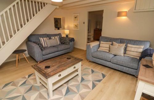 Newport House | Sea View