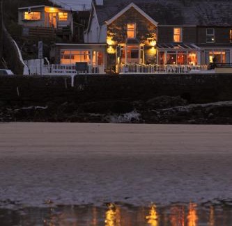 Benllech Bed & Breakfast | Sea View Guest House