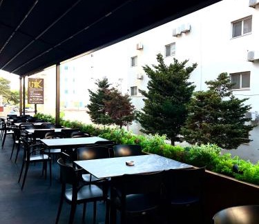 Shengjin Hotel | Sea View Hotel Shengjin