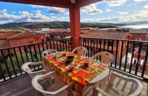 Trinita d'Agultu e Vignola Apartment | Sea View