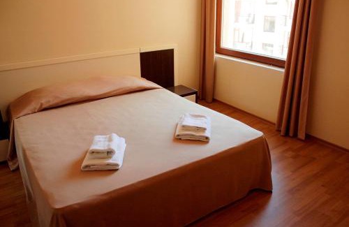 Golden Sands Apartment | Sea View Rental Iglika Apartments