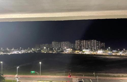 Jacarepagua House | Sea view resort swimming pool sauna Olympic center Farmasi Condominio Viva Viver