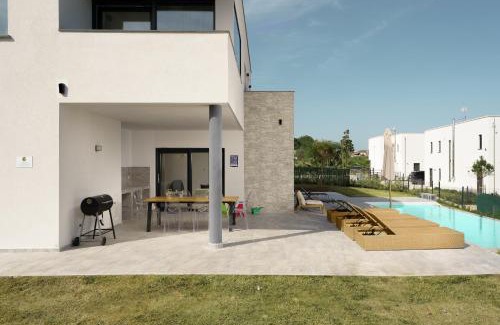 Krnica Villa | Sea View Villa Cala Royal