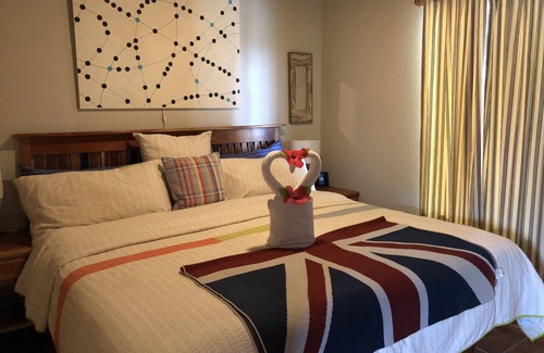 San Pedro Resort | Sea View with fully equip. kitchen or..... ROOM SERVICE !!