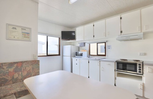 Waterhouse House | Sea Vu Caravan Park