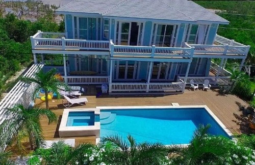 Governor's Harbour House | Sea Walk 4 Bedroom Home