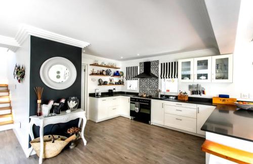 Voelklip House | Sea Whisper