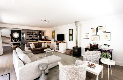 Voelklip House | Sea Whisper