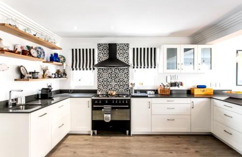 Voelklip House | Sea Whisper