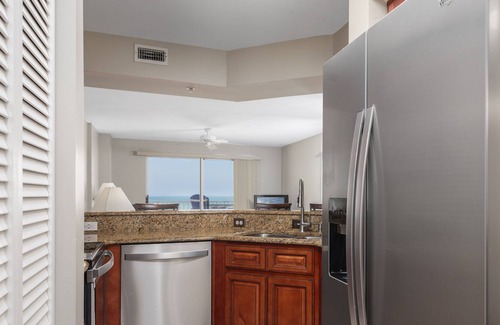 Seawinds Condo Condo | Sea Winds 502 | Amazing Ocean View, Beautiful Pool
