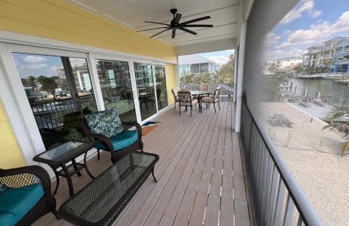 Fort Myers Beach House | Seabird Cottage