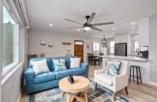 Carlsbad Village Condo | Seabreeze 1BR | Walk to Sand, Pet Friendly, Parking + Fire Pit Access