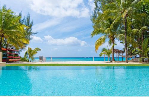 Seven Mile Beach Apartment | Seabreeze 8 - Luxury 4-Bedroom on Seven Mile Beach