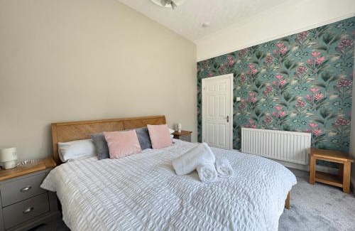 Cullercoats Apartment | Seabreeze Apartment, Whitley Bay