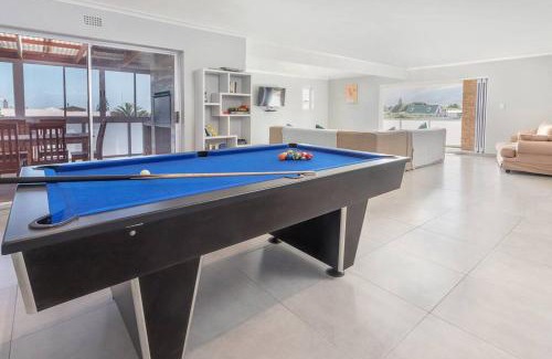 Sandbaai House | Seabreeze by Top Destinations Rentals
