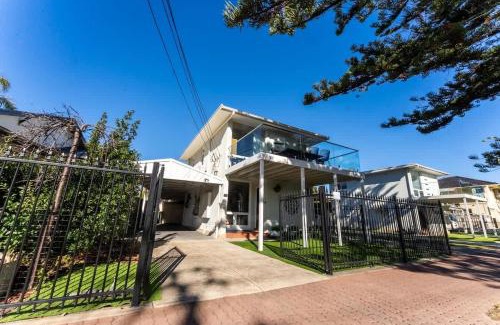 Glenelg North House | Seabreeze Studio
