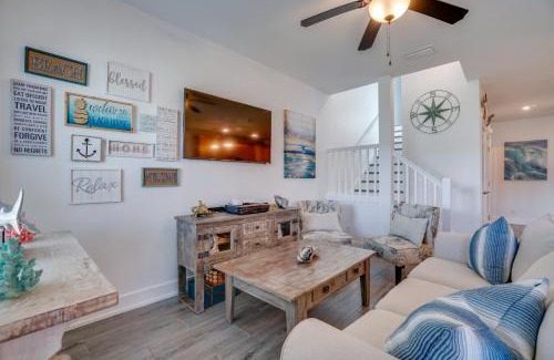 El Centro Beach House | Seabreeze -Walk to beach! Pet friendly!