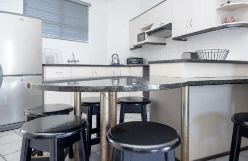 Margate Beach Apartment | Seabrook 305 Margate RSA