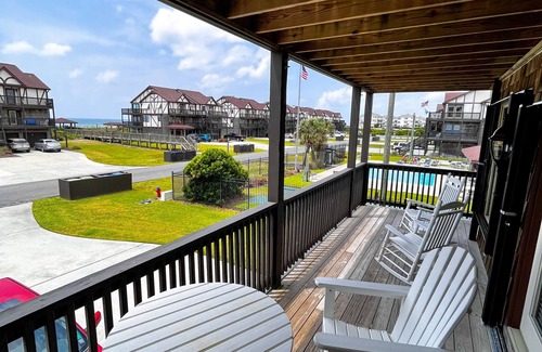 Emerald Isle Condo | SeaChelle Cottage, Ocean Reef 14-B-1, Oceanside condo in Emerald Isle