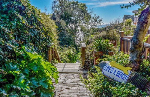 Aptos House | Seacliff Beach Home