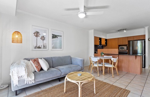 Alexandra Headland Apartment | Seaforth Resort