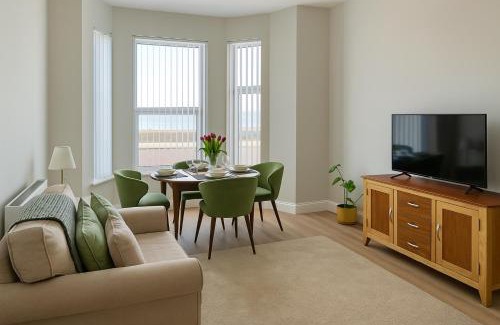 Newcastle Apartment | Seafront Apartment