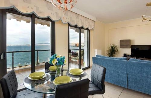 Kalamaria Apartment | Seafront Family Apartment & free parking, the Cruiseflat