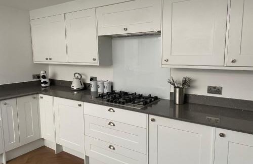 Folkestone House | Seafront folkestone Sandgate channel tunnel - 5 star property Sleeps 12