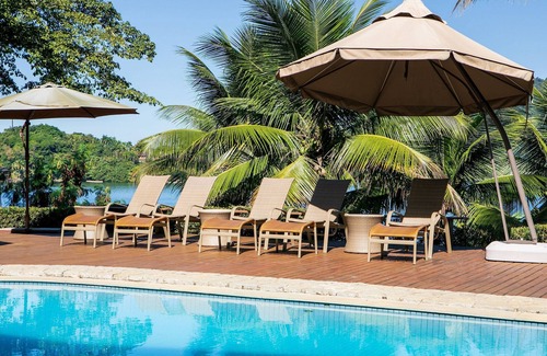 Vila Velha Villa | Seafront house in Angra dos Reis - Ang005