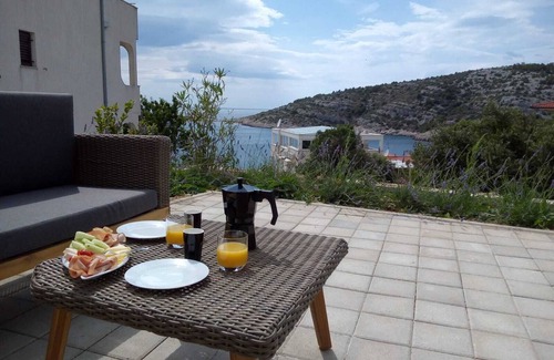 Razanj House | Seafront Villa Hrvatska with 6 bedrooms