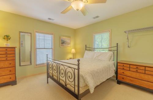 Douglas House | Seaglass Haven-downtown Douglas and close to beach