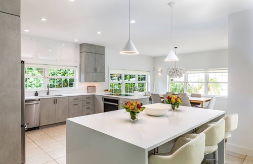 Leeward Settlement Villa | Seagrace Villa is 5BDRM Waterfront