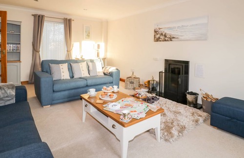 Wigton Cottage | SEAGREEN VIEW, pet friendly, with open fire in Silloth