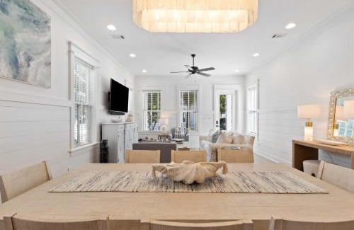 Greenway Park House | Seagrove Escape Refreshed plus Shared Pool