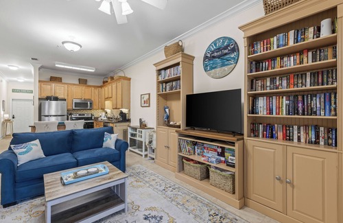 Village of Sugar Beach Condo | Seagrove Highlands - 750 Steps to the Beach - 5 minute walk - | 3BR | 4 Beds