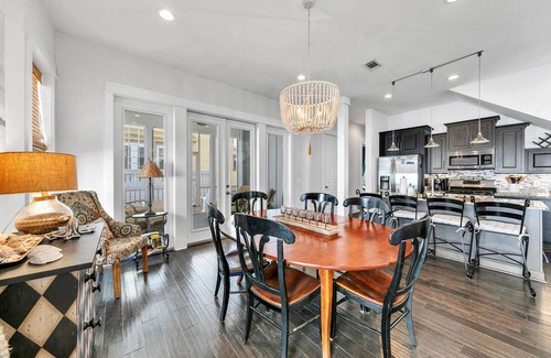 Greenway Park House | Seagrove Serenity | Spacious 3BR Home w/Backyard + Golf Perks