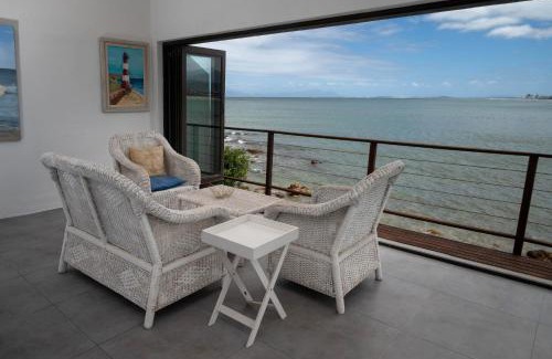 Gordons Bay Central Villa | 'Seagul Cove', Private Villa on the beach, Sleeps 7