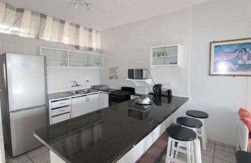 Margate Beach Apartment | Seagull 305