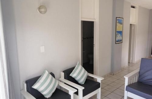 Margate Beach Apartment | Seagull 409